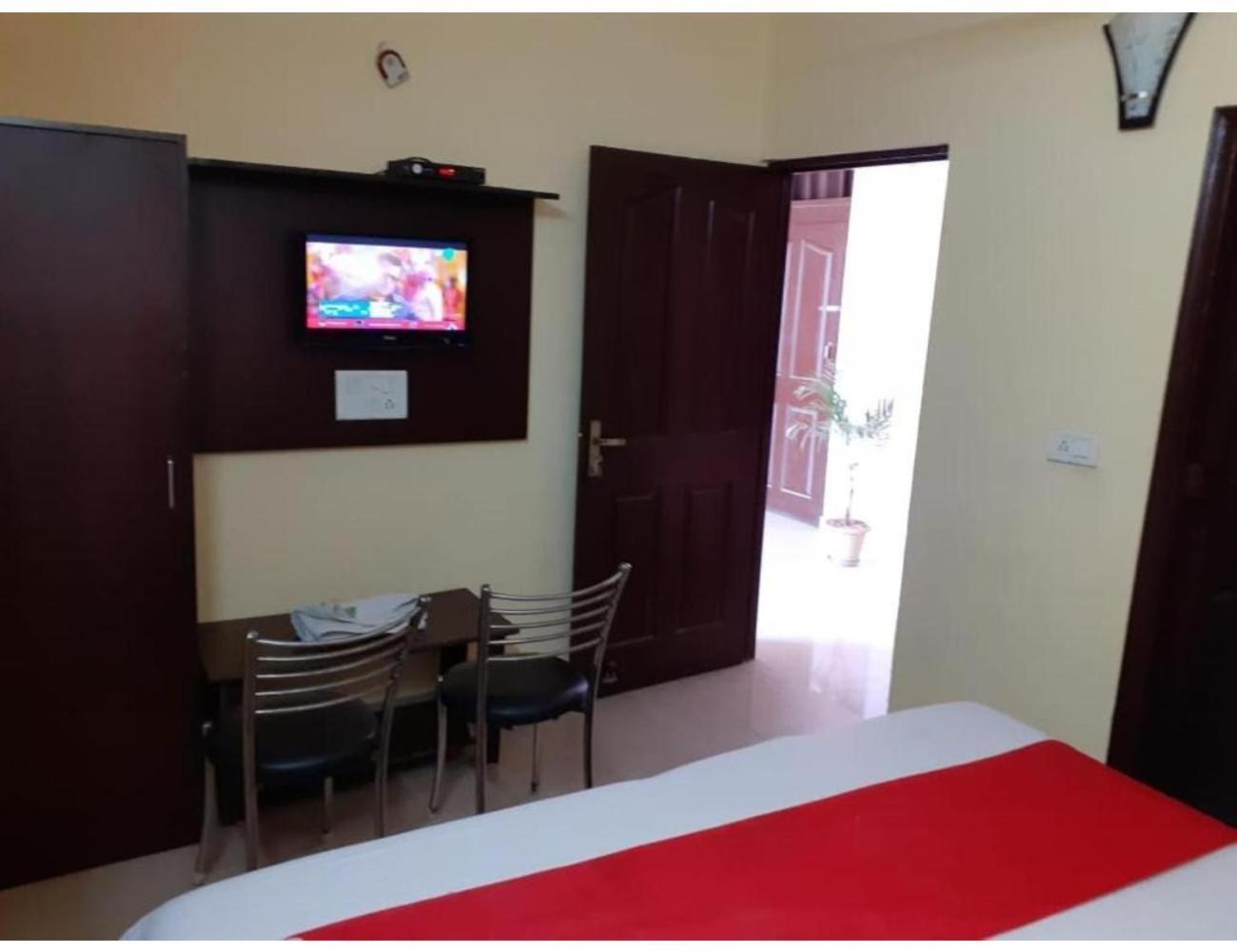 Hotel City Lodge , Chandīgarh Exteriér fotografie
